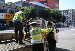 郑州爆料交警事件最新进展,真相大白，官方回应引关注